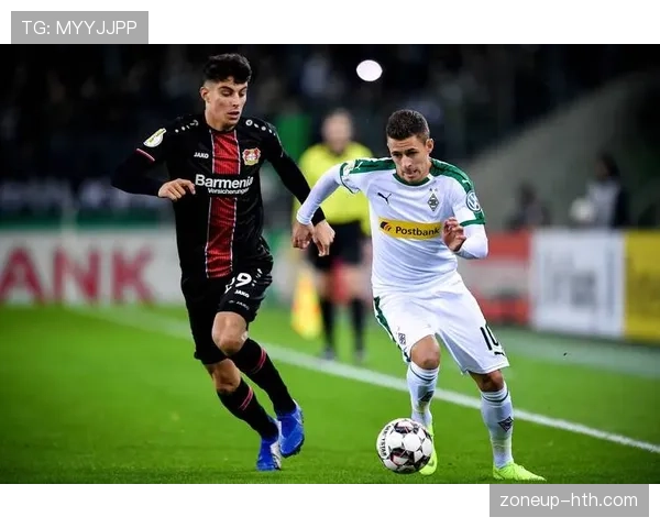 狼堡防线日益稳固,球队状态回升引发关注 狼堡防线日益稳固,球队状态回升引发关注